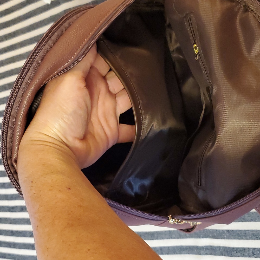 Mauve Backpack - Picture 6 of 7